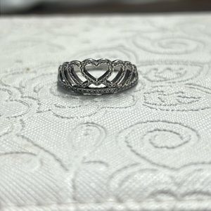 Pandora Ring